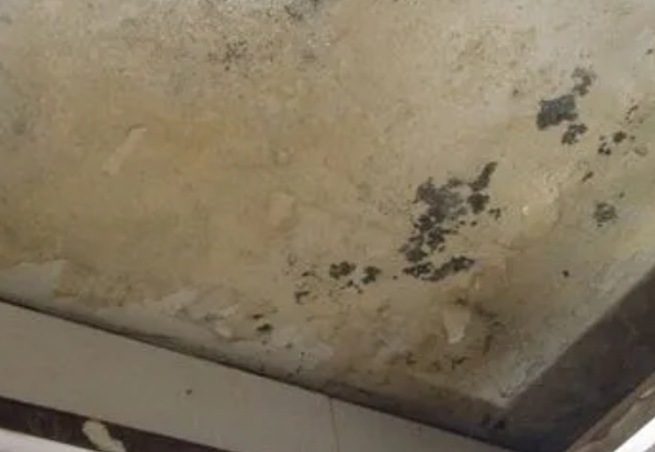翼城阳台漏水维修公司分享下翼城卫生间渗水维修需要注意哪些问题。